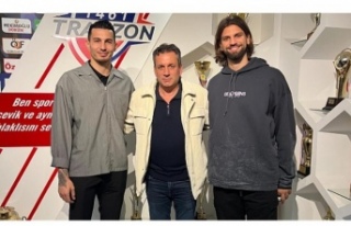 Uğurcan ve Arda Başkan Hekimoğlu’nu ziyaret ettiler