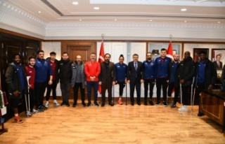 Başkan Genç'e Şampiyonluk Sözü Verdiler