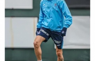 Stefan Savic takım ile çalıştı