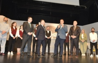 Trabzon turizmini anlatan Şükran Trabzon oyunu sahnelendi