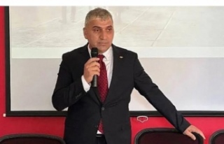 Başkan Batmaz Danışman Saral’a Haddini bil dedi.