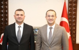 Başkan Sivrikaya başkan Ekim’i ziyaret etti.