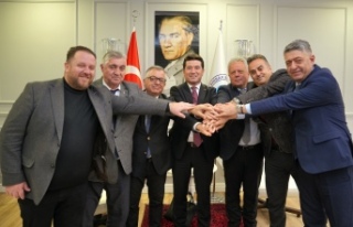 Başkan Kaya, A Takımı ile güçlü bir Ortahisar...