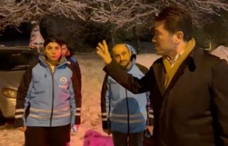 Başkan Kaya, dün gece karla mücadele çalışmalarını...