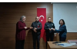 Polis Vatandaş iş birliği