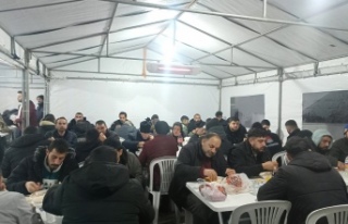Akçaabat'ta Her Gün 1000 Kişi İftar Sofrasında...