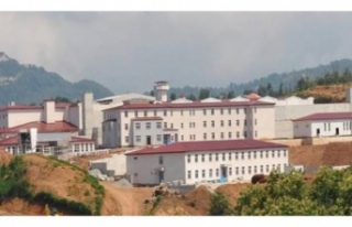 Beşikdüzü cezaevinde yangın.