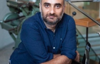 Gazeteci-Yazar İsmail Saymaz Gözaltına Alındı