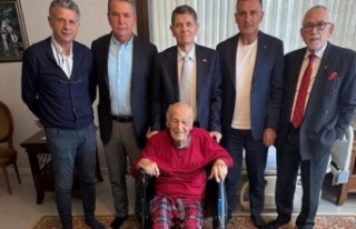 TS Divan kurulu Hasan Melek’i Ziyaret Etti