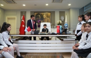 BAŞKAN KAYA, KOLTUĞUNU DEVRETTİ