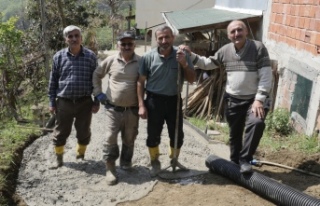HASTA VATANDAŞIN YOL SORUNUNU BÜYÜKŞEHİR ÇÖZDÜ