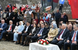 BAŞKAN GENÇ: EN BÜYÜK GÜCÜMÜZ AİLE YAPIMIZDIR