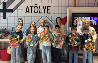 BÜYÜKŞEHİR’DEN ANNELER GÜNÜ’NE BİLİM DOLU...