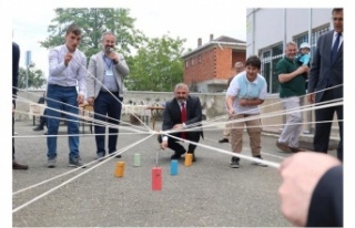 Başkan Bilgin’ de çocuklara katıldı