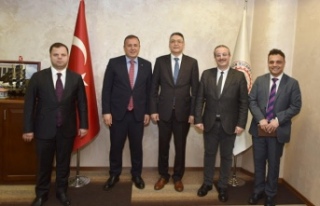 Başkan Çelebi iş dünyasının vize sorununu dile...