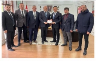 MHP'den Protokole Ziyaret: 9 Mayis "Ülküde...