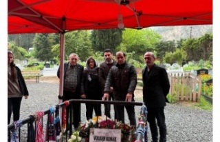 Solmaz ''Volkan Konak bir Ozan’dı''