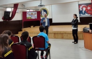 TTSO, ortaokul öğrencilerine mesleki eğitimin önemini...