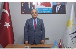 Karaahmetoğlu ''Cadde ortasında kahvaltı olmaz''