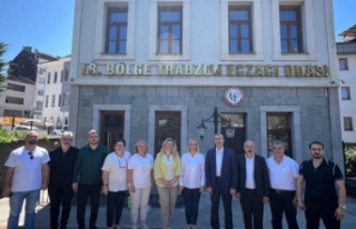 CHP’liler eczacı odasını ziyaret ettiler