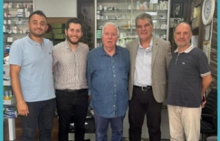 Güçlü Eczacılardan Eczacı Göktaş’ı Ziyaret