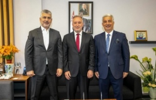 Milletvekilleri İl Müdürü Topsakal’ı Ziyaret Ettiler