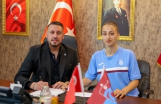 Milli Boksör Dilara Sak Trabzonsporumuzda!