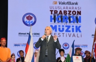 TRABZON’DAN DÜNYAYA BARIŞ MESAJI VERDİLER