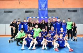 BÜYÜKŞEHİR HENTBOL, LİGE BERABERLİKLE BAŞLADI