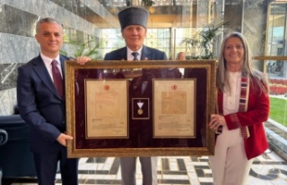 CHP Trabzon Milletvekili Sibel Suiçmez’den İstiklal...