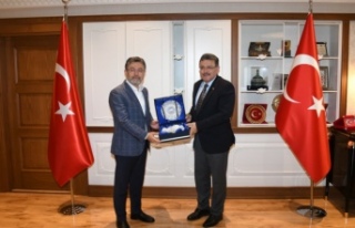 BAKAN İBRAHİM YUMAKLI, TRABZON BÜYÜKŞEHİR BELEDİYESİ’Nİ...