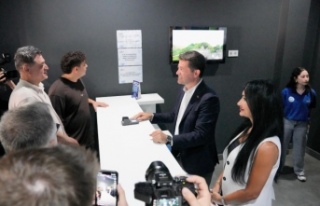 BAŞKAN KAYA, BURS KAMPANYASINI BOZTEPE’DEN BAŞLATTI