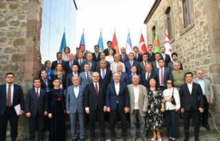 BAŞKAN GENÇ: “HEDEFİMİZ TRABZON’UN TÜRK DÜNYASI...