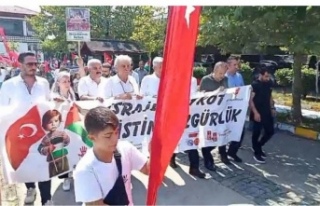 Araklı’da Filistin’e destek mitingi.