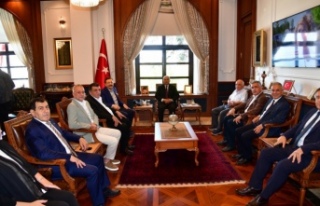 Başkan Hısarcıklıoğlu vali Yıldırım’ı ziyaret...