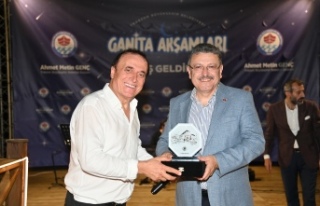 BAŞKAN GENÇ: “TRABZON YAZI DOLU DOLU YAŞIYOR”