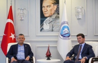 CHP GENEL BAŞKANI ÖZEL, BAŞKAN KAYA’YI ZİYARET...