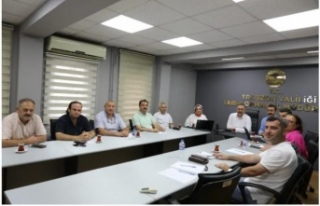 İl müdürü kaplan zeytin yetiştiriciliğini teşvik...