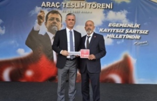 TBB’den yomra belediyesine iş makinası