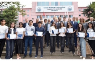 Trabzon'da staj yapan Özbek Tıp öğrencilerine...