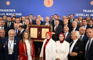 Trabzon’a 101 Yıl Sonra İstiklal Madalyası Takdim...