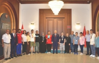 Vali Aziz Yıldırım, Dereceye Giren Özel Sporcuları...