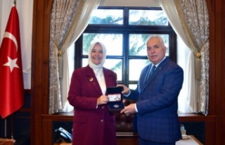 Bakan yardımcısı yenigün Vali Yıldırım’ı...