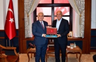 Başkan Çebi, Vali Yıldırım’ı ziyaret etti