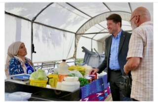 Başkan Kaya Akoluk Pazarı'nda