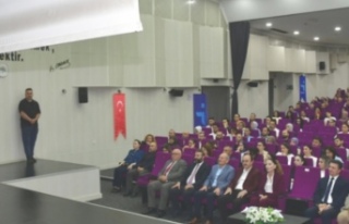 Vali Yıldırım Finansal Okuryazarlık Eğitim Programının...