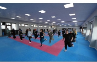 Akçaabat’ta Kadınların Spor Faaliyetleri Sürüyor