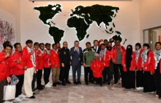 BAŞKAN GENÇ’TEN MALEZYALI GRUBA GAZZE TEŞEKKÜRÜ