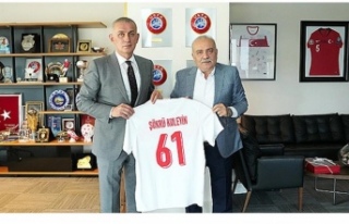 Başkan Hacıosmanoğlu, Başkan Kuleyin'e 61...