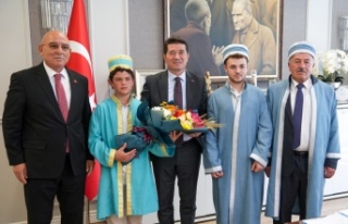 BAŞKAN KAYA, YILIN AHİLERİNİ KABUL ETTİ